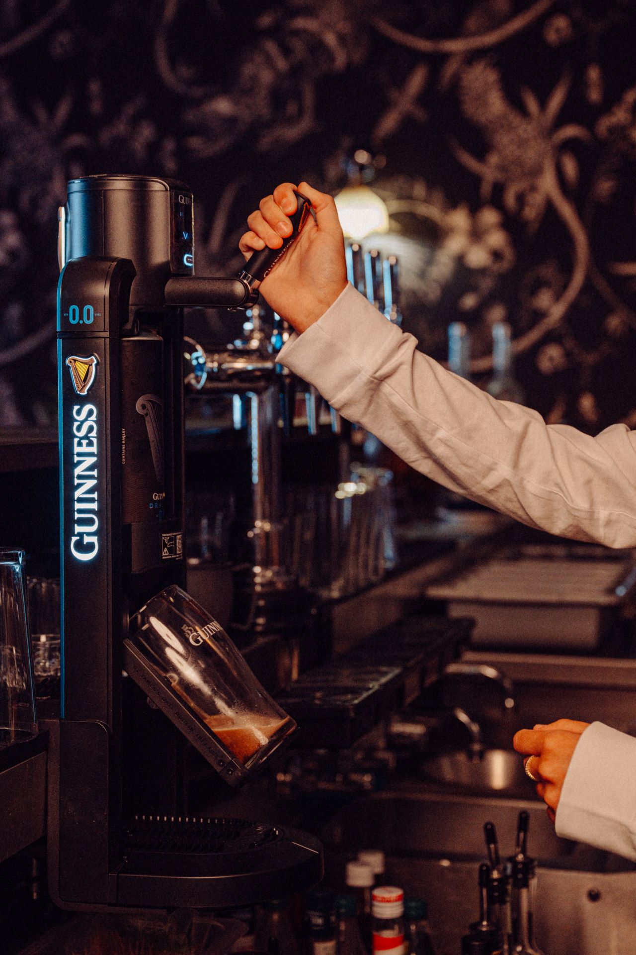 The Old Vic Guinness pour