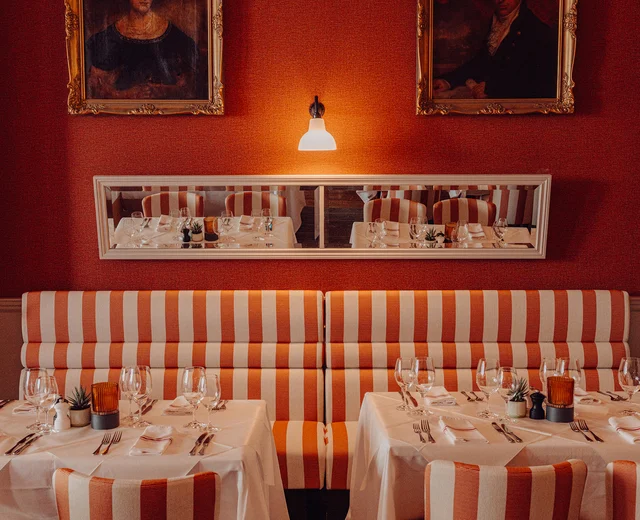 An elegant dining area in Beresford House